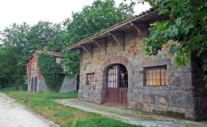 Former station of Villarreal Greenway of the Basque-Navarre Railway