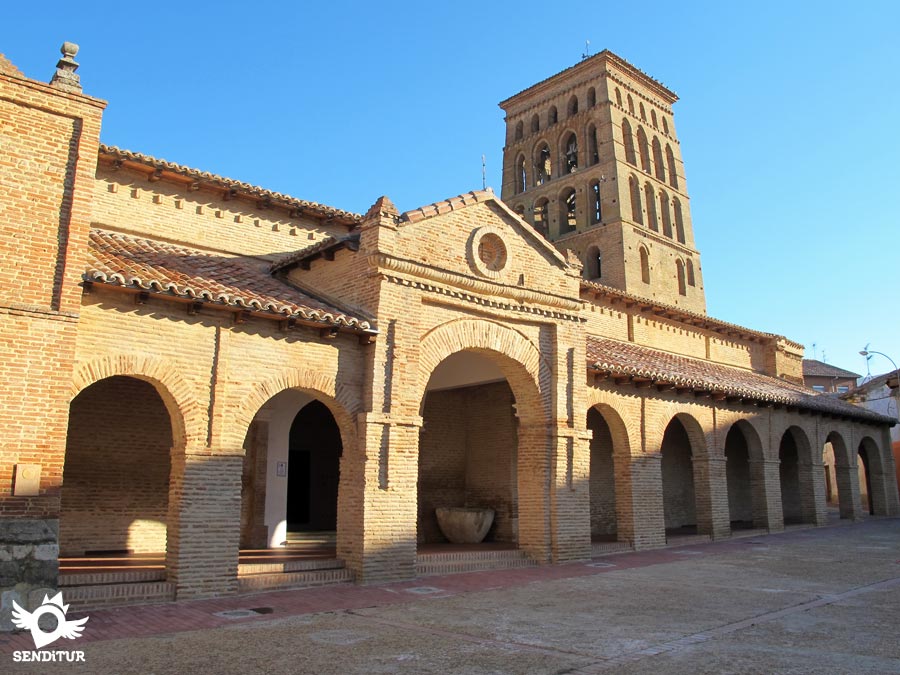 Church of San Lorenzo and museum of Holy Week in Sahagún