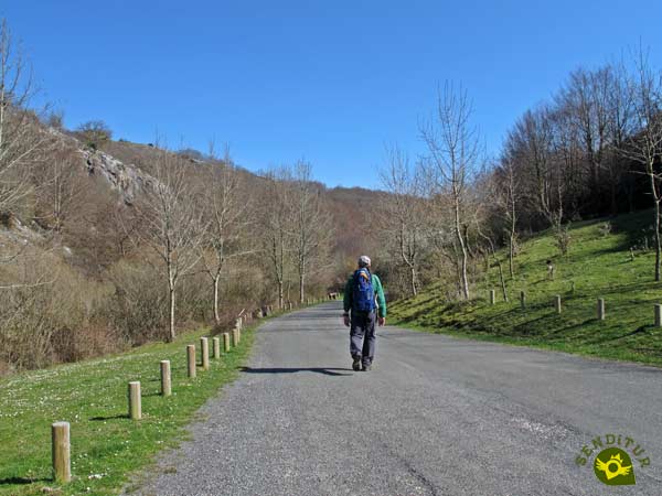 We reached the end of this hiking route in the Gorbea Natural Park